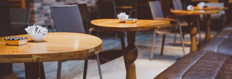 Donner Une Nouvelle Vie A Un Meuble 20 Idees Diy Pour Relooker Un Meuble Chine Relooker Meuble Mobilier De Salon Restaurer Meuble