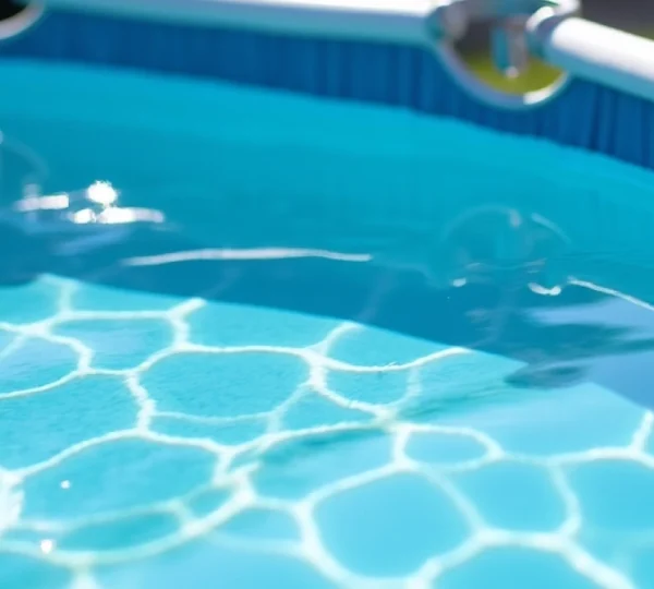 reparer-le-boudin-d-une-piscine-avec-mousse-expansive-est-ce-fiable